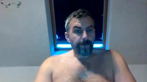 Snapshot of swinger_men_austria chatting on January 2025 07:15:02 AM swinger_men_austria online show from January 2025 07:15:02 AM
