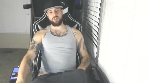 Snapshot of swoozy_ chatting on November 2025 01:25:02 AM swoozy_ online show from November 2025 01:25:02 AM