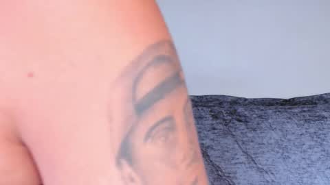 Lilly  online show from October 2025 07:25:02 PM