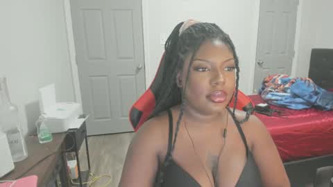 sxamleuy online show from October 2025 03:05:01 AM