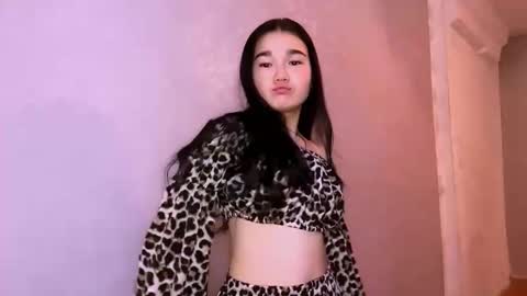 Amelia online show from September 2025 11:02:02 AM