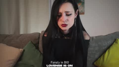 Sophie online show from November 2025 11:32:01 AM