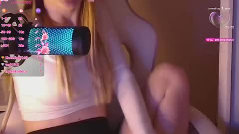 Milena online show from October 2025 02:21:01 AM