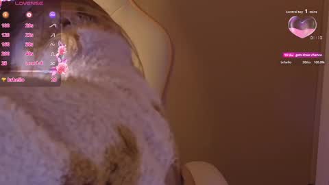 Milena online show from October 2025 02:34:02 AM