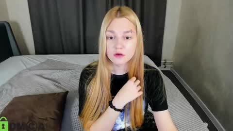 Snapshot of sylvia_ortiz chatting on October 2025 01:12:02 PM Sylvia online show from October 2025 01:12:02 PM