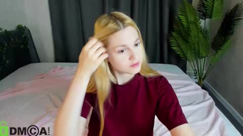 Snapshot of sylvia_ortiz chatting on October 2025 01:00:02 AM Sylvia online show from October 2025 01:00:02 AM