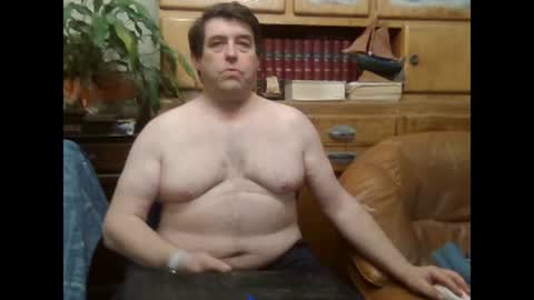 sympa_trique online show from December 2024 07:32:01 PM