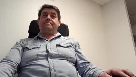 sympa_trique online show from February 2025 04:56:02 PM