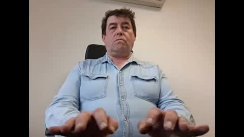 sympa_trique online show from September 2025 02:32:01 PM