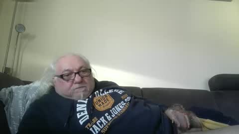 synek65 online show from January 2025 01:47:01 PM