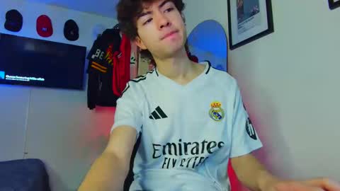 TONER online show from September 2025 02:37:02 AM