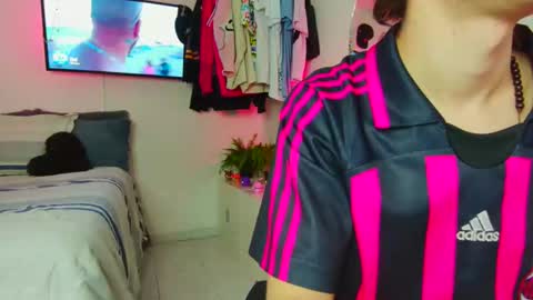 TONER online show from October 2025 02:11:02 AM