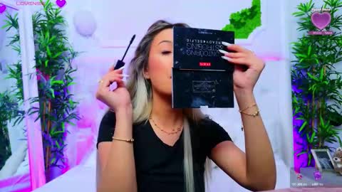 Snapshot of taahiraarabian chatting on October 2025 01:45:01 PM Arianna online show from October 2025 01:45:01 PM