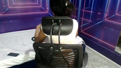 Snapshot of tainara_ebonny chatting on November 2025 07:10:01 PM Tainara online show from November 2025 07:10:01 PM