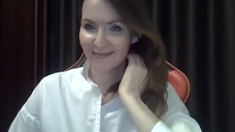 Snapshot of taisialucky77 chatting on October 2025 06:54:01 PM taisialucky77 online show from October 2025 06:54:01 PM