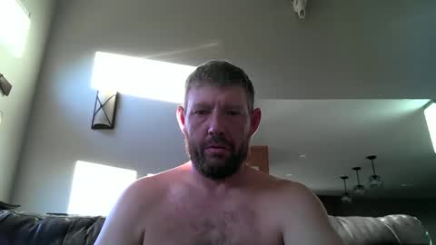 Snapshot of takeitoutdoors chatting on December 2024 10:56:01 PM takeitoutdoors online show from December 2024 10:56:01 PM