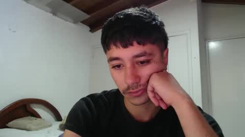 talhi_ online show from December 2024 02:25:02 PM