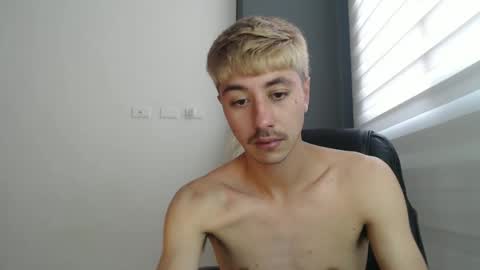 talhi_ online show from January 2025 09:16:01 PM