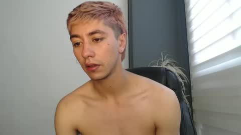 talhi_ online show from February 2025 07:05:02 PM