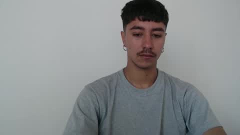 talhi_ online show from October 2025 03:05:02 PM