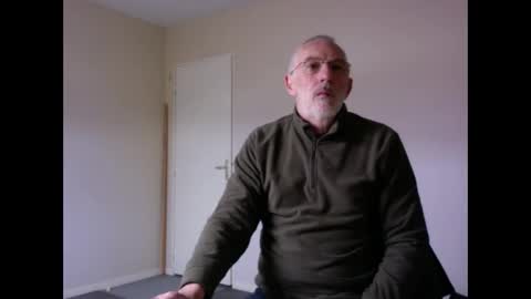 Jack Pierrot online show from December 2024 01:51:02 PM