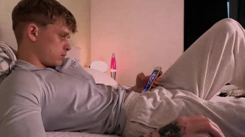 Colin online show from October 2025 04:26:01 AM