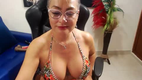 Tamara online show from September 2025 03:40:02 AM