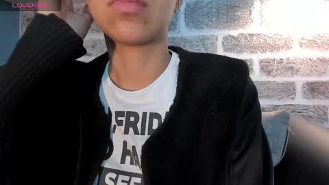 Tamy  online show from March 2025 12:23:02 PM