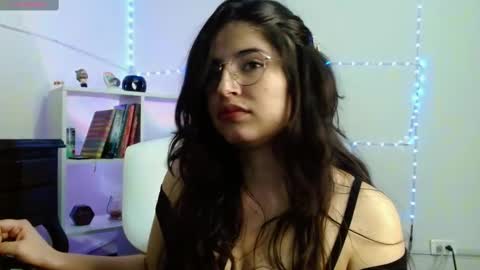 Snapshot of tami_ramirez__ chatting on February 2025 03:55:02 AM Tami online show from February 2025 03:55:02 AM