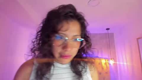   online show from February 2025 01:36:01 AM