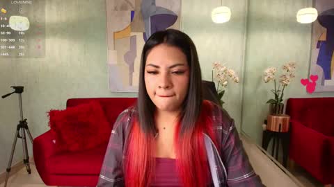 Snapshot of tammy_petit chatting on January 2025 02:54:01 AM Tammy online show from January 2025 02:54:01 AM