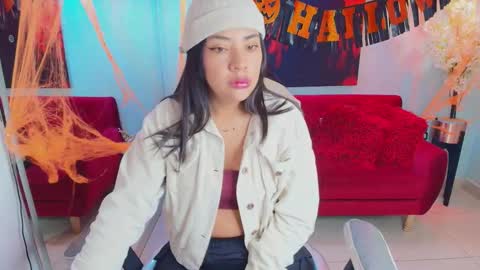 Snapshot of tammy_petit chatting on November 2025 10:12:01 PM Tammy online show from November 2025 10:12:01 PM