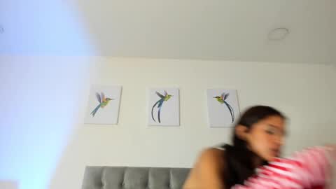 Tamy  online show from December 2024 04:08:02 PM