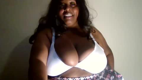 Tamya Jay online show from December 2024 03:32:02 PM