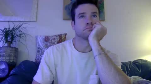 Snapshot of tantrichealing chatting on December 2024 01:30:02 PM Dr. Love online show from December 2024 01:30:02 PM