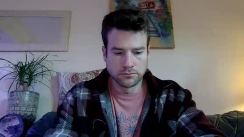 Snapshot of tantrichealing chatting on December 2024 02:31:02 PM Dr. Love online show from December 2024 02:31:02 PM