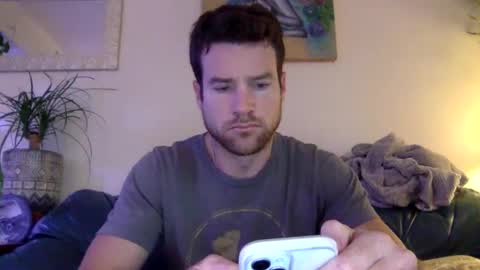 Snapshot of tantrichealing chatting on January 2025 01:36:02 PM Dr. Love online show from January 2025 01:36:02 PM