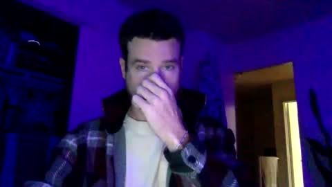 Snapshot of tantrichealing chatting on January 2025 12:01:01 AM Dr. Love online show from January 2025 12:01:01 AM