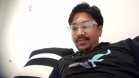 Snapshot of tanvick chatting on October 2025 04:40:02 PM tanvick online show from October 2025 04:40:02 PM