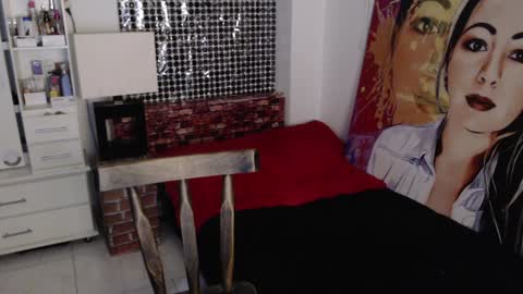 Snapshot of tanyagrace chatting on January 2025 01:16:01 AM Christmas online show from January 2025 01:16:01 AM