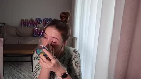 Snapshot of tanywish chatting on November 2025 02:05:04 PM Tanya Chudo online show from November 2025 02:05:04 PM