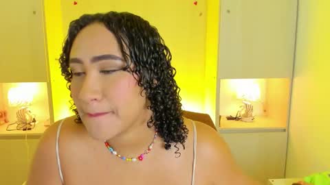 Snapshot of tarawiilson_ chatting on October 2025 04:13:02 AM T A R A online show from October 2025 04:13:02 AM