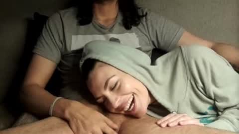 T  J   online show from February 2025 04:49:01 AM