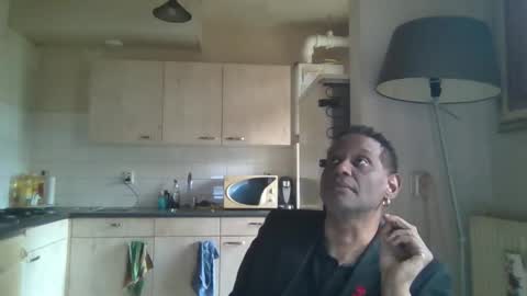 Genaro Thode online show from February 2025 01:38:01 PM
