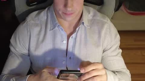 Carlenjoyswithoil online show from December 2024 07:01:01 PM