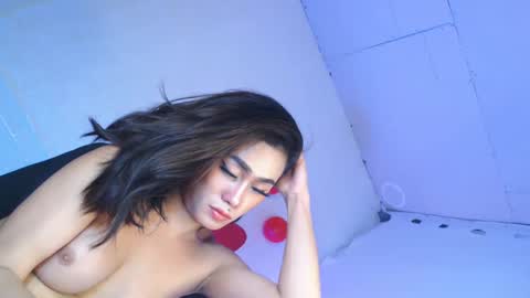 Vannesa online show from February 2025 02:58:01 AM