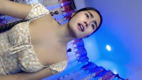 Vannesa online show from September 2025 07:30:02 AM