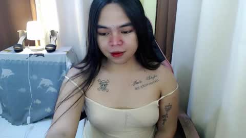 Snapshot of tastycake_sandra chatting on October 2025 06:15:01 PM Sandra online show from October 2025 06:15:01 PM