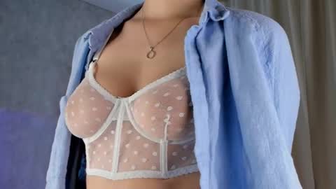 Tate online show from October 2025 06:18:01 PM