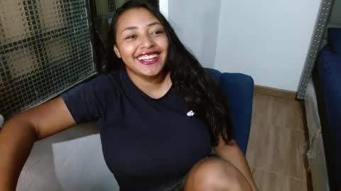 Snapshot of tatiana_wd chatting on October 2025 02:07:01 AM tatiana online show from October 2025 02:07:01 AM